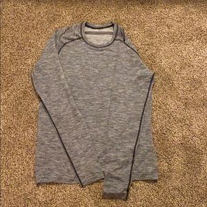 Men’s Gray Lululemon Long Sleeve